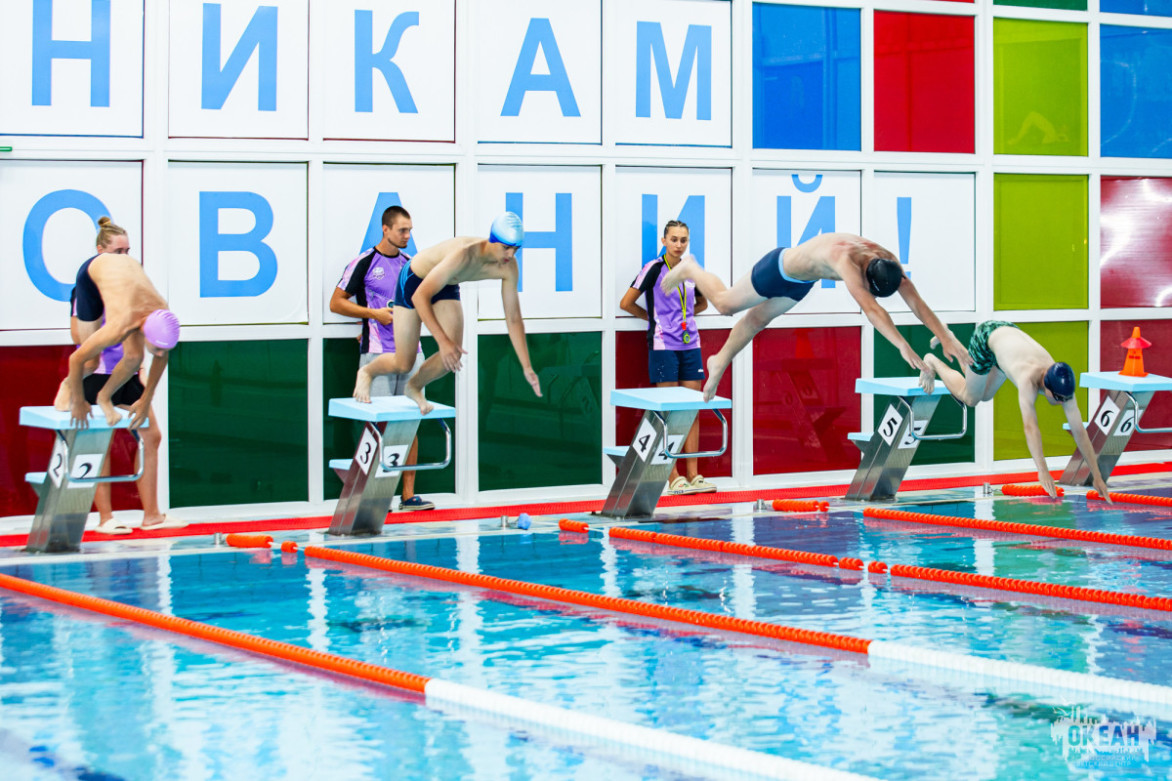 «Служить России»: соревнования по плаванию прошли в ВДЦ «Океан»