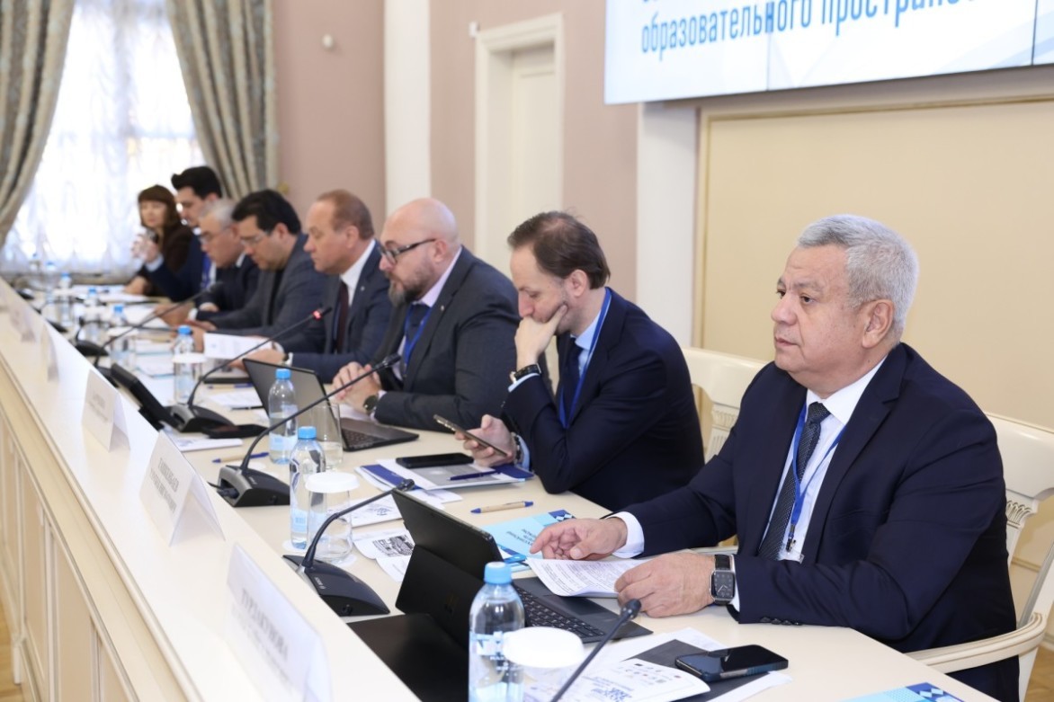 Подготовлены рекомендации по развитию русского языка как ключевого элемента общего образовательного пространства стран СНГ