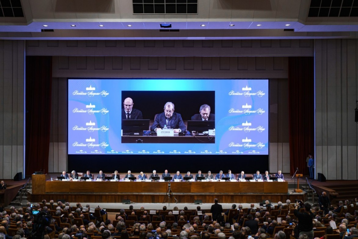 Новые учебники по естественно-научным предметам планируют разработать до 2027 года