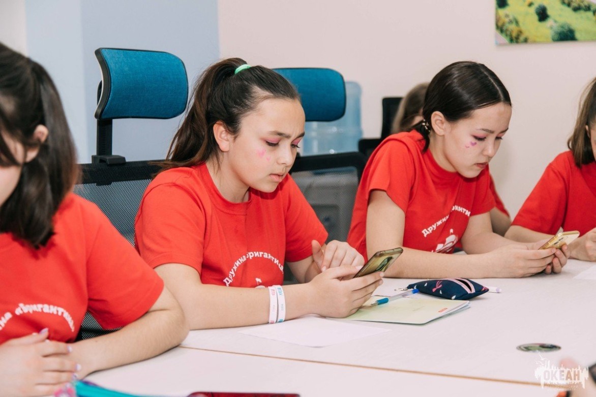 Школьники из ВДЦ «Океан» приняли участие  в акции «Диктант Победы»