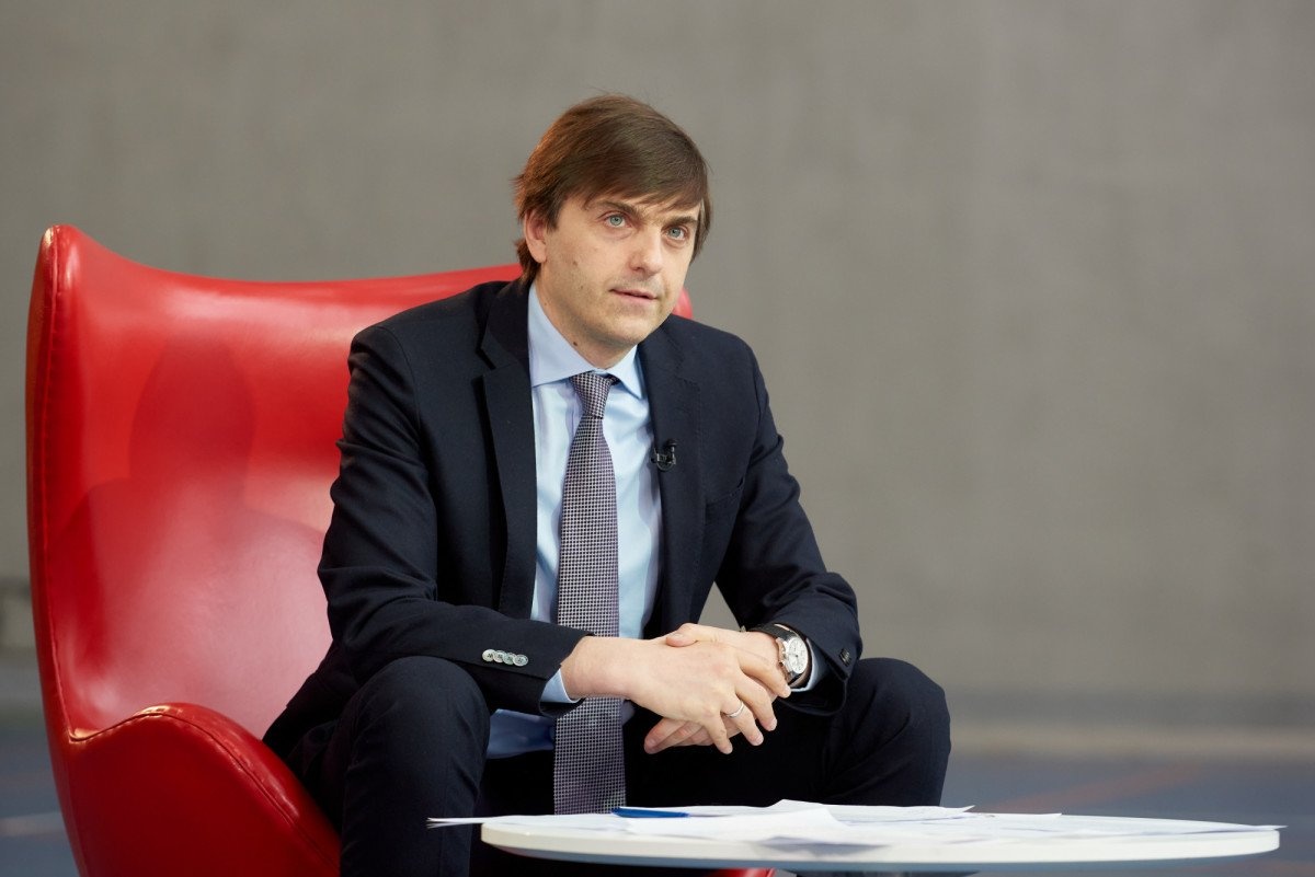 Поздравление Министра просвещения Российской Федерации Сергея Кравцова с Днем работника дополнительного образования