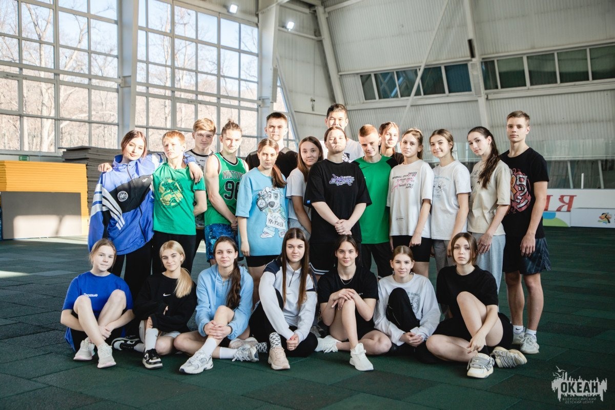 «Океанский спортивный фестиваль»: участники программы сразились в соревнованиях по волейболу