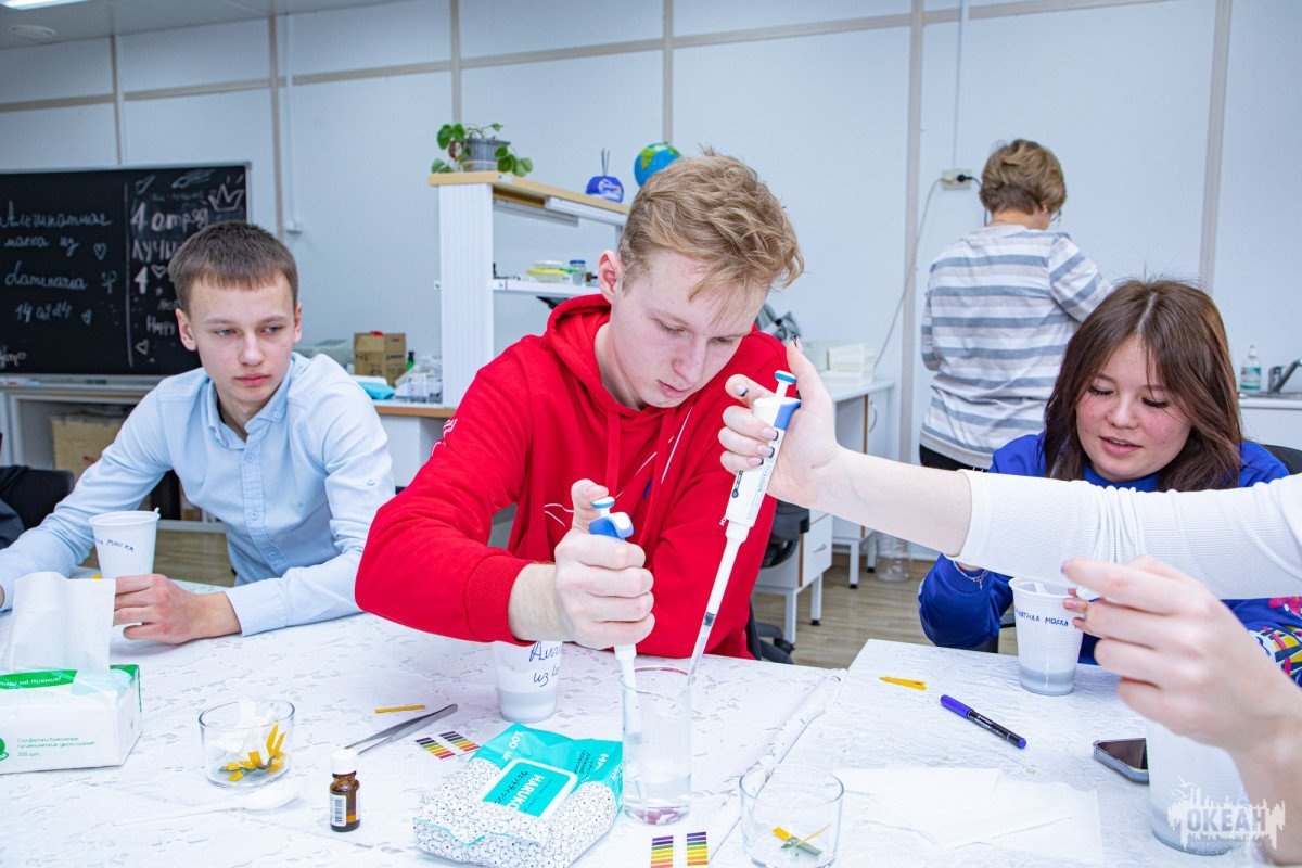 Юные исследователи изучают окружающий мир на базе эколого-биологического центра ВДЦ «Океан»