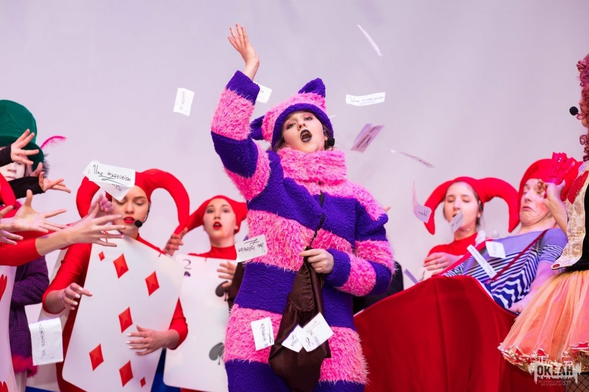 Всероссийский детский центр «Океан» поздравляет с Днём театра!