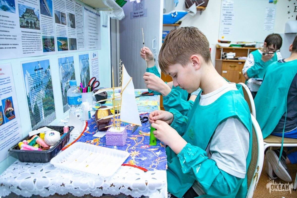 «Счастливый май»: океанцы посещают творческий курс «Мы помним! Мы гордимся»