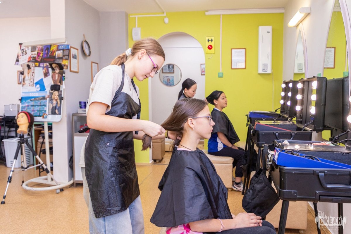 Образовательный курс «Закулисье»: дополнительные занятия для юных артистов