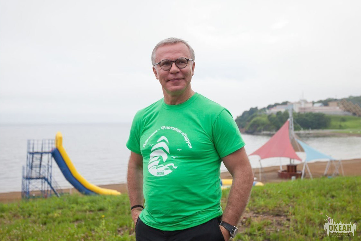 Вячеслав Фетисов отмечает день рождения: легенда хоккея и друг «Океана»