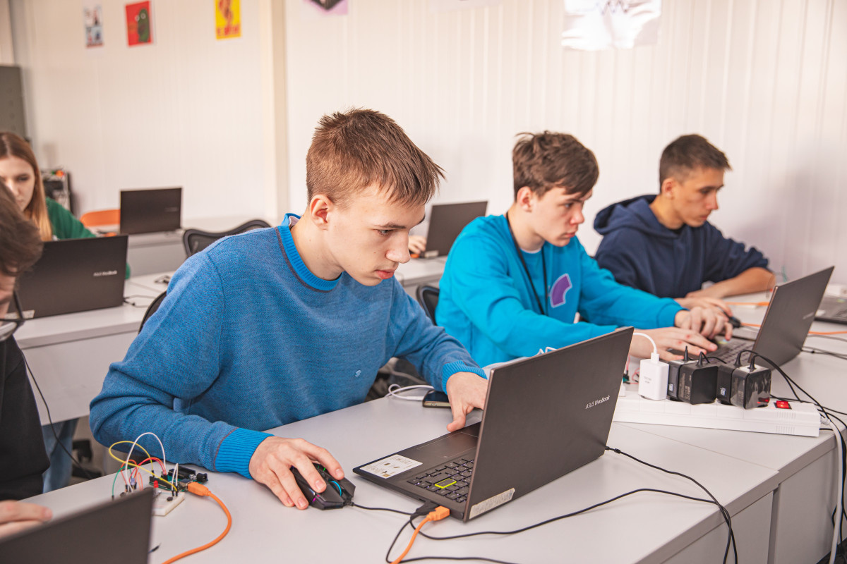 Конкурс на участие в программе «Мир материалов. Конструкционные материалы» в ВДЦ «Океан»