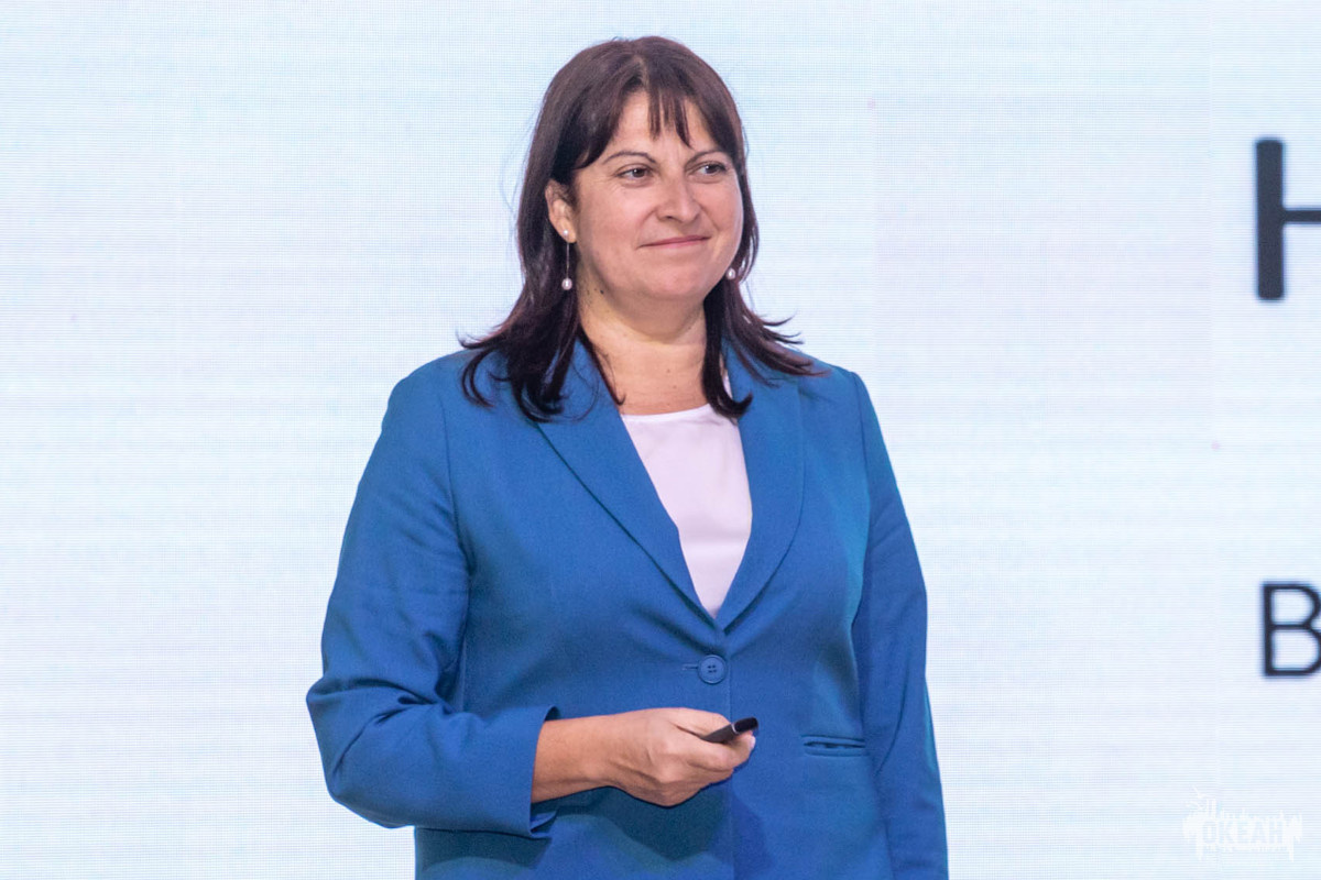 Уполномоченный по правам ребёнка в Приморском крае провела лекцию для вожатых ВДЦ «Океан»