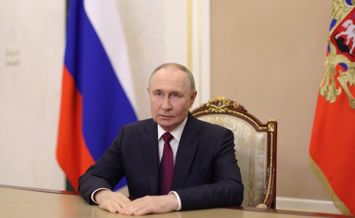 Владимир Путин поздравил выпускников с окончанием школы