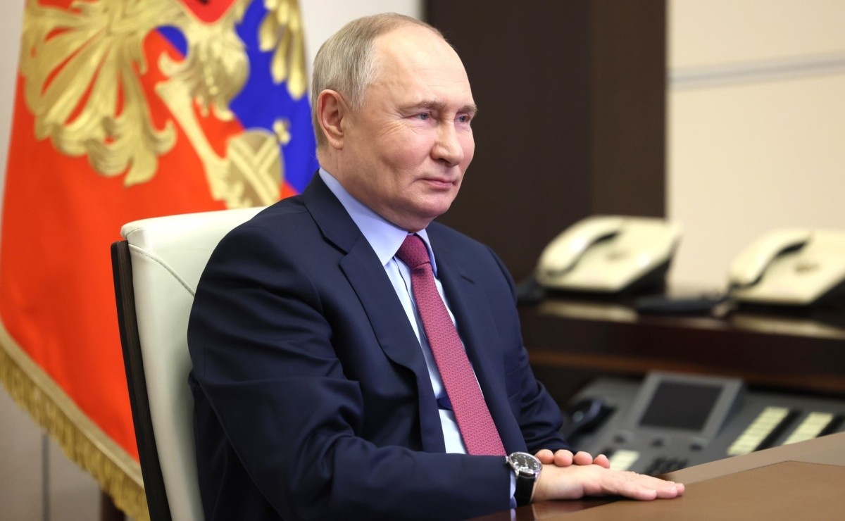 Владимир Путин поздравил российских школьников с успешным выступлением на 66-й Международной математической олимпиаде