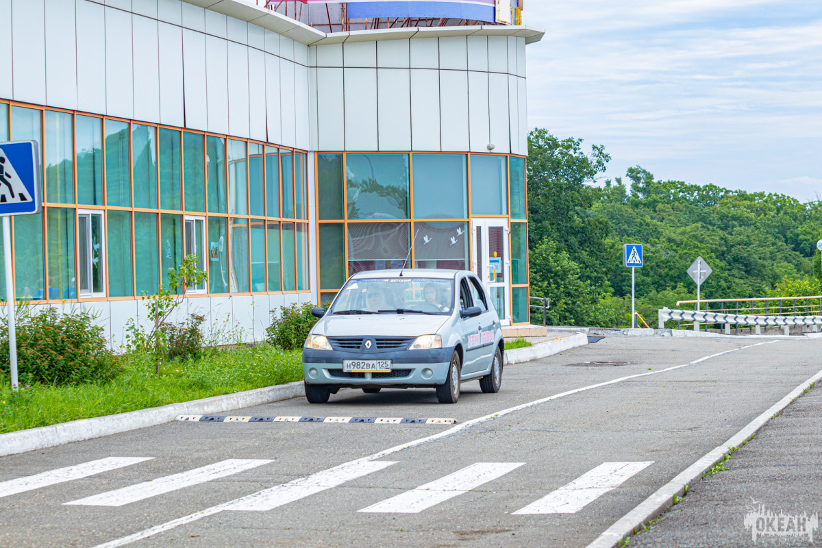 XVI Всероссийский слёт-конкурс ЮИД:  практические соревнования по вождению на автомобиле прошли в ВДЦ «Океан» в рамках программы «Дороги Без Опасности»