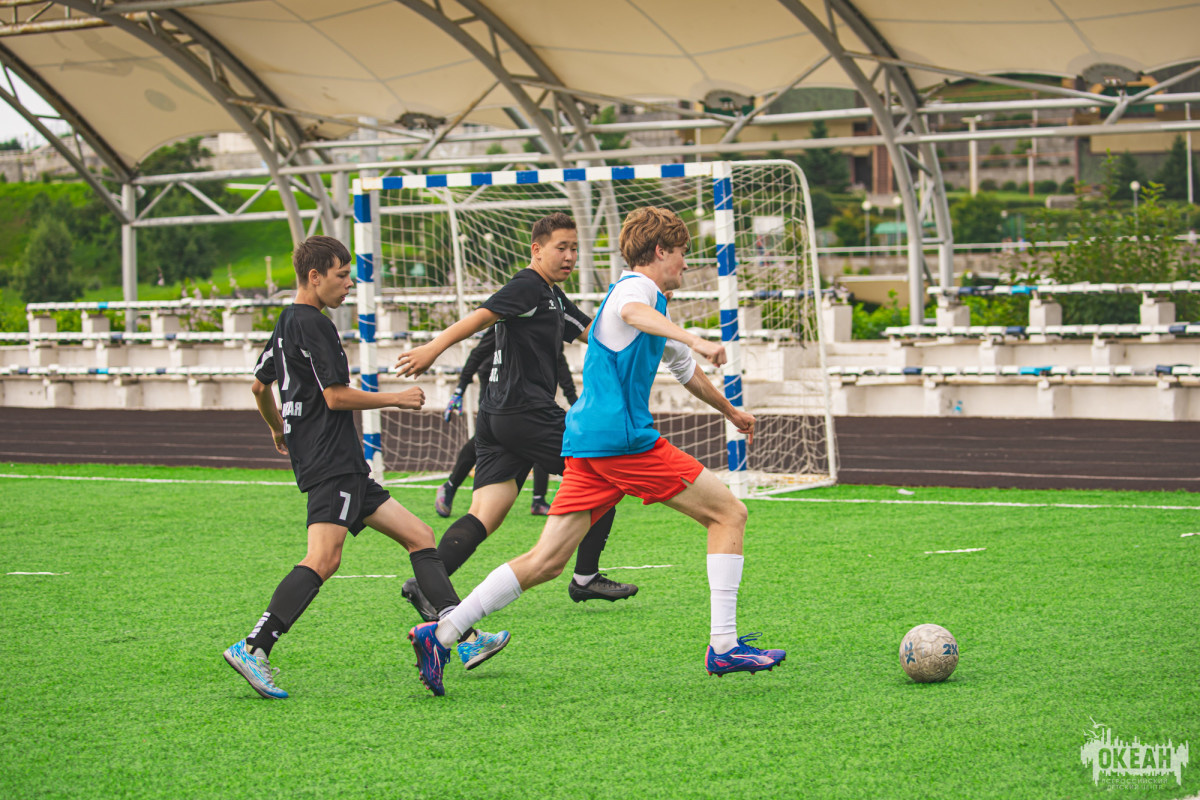 «Океанский Олимп»: для юных футболистов были проведены финальные соревнования «Решающий гол»