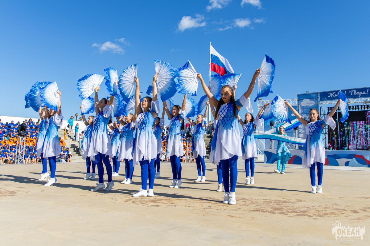 День океанской дружбы детский центр отметил праздником «Нас познакомил "Океан"!»