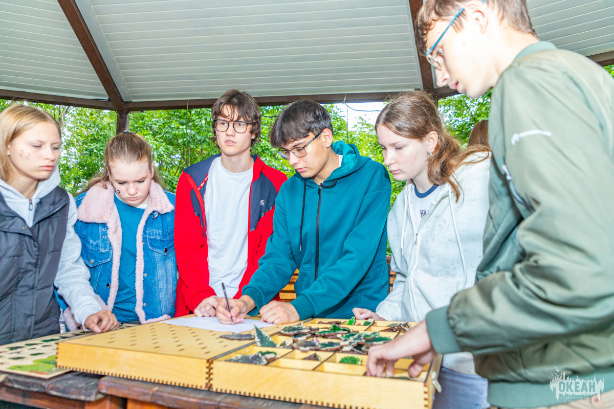 Профессиональные навыки лесника: образовательный курс «В защиту леса» проходит в «Океане»