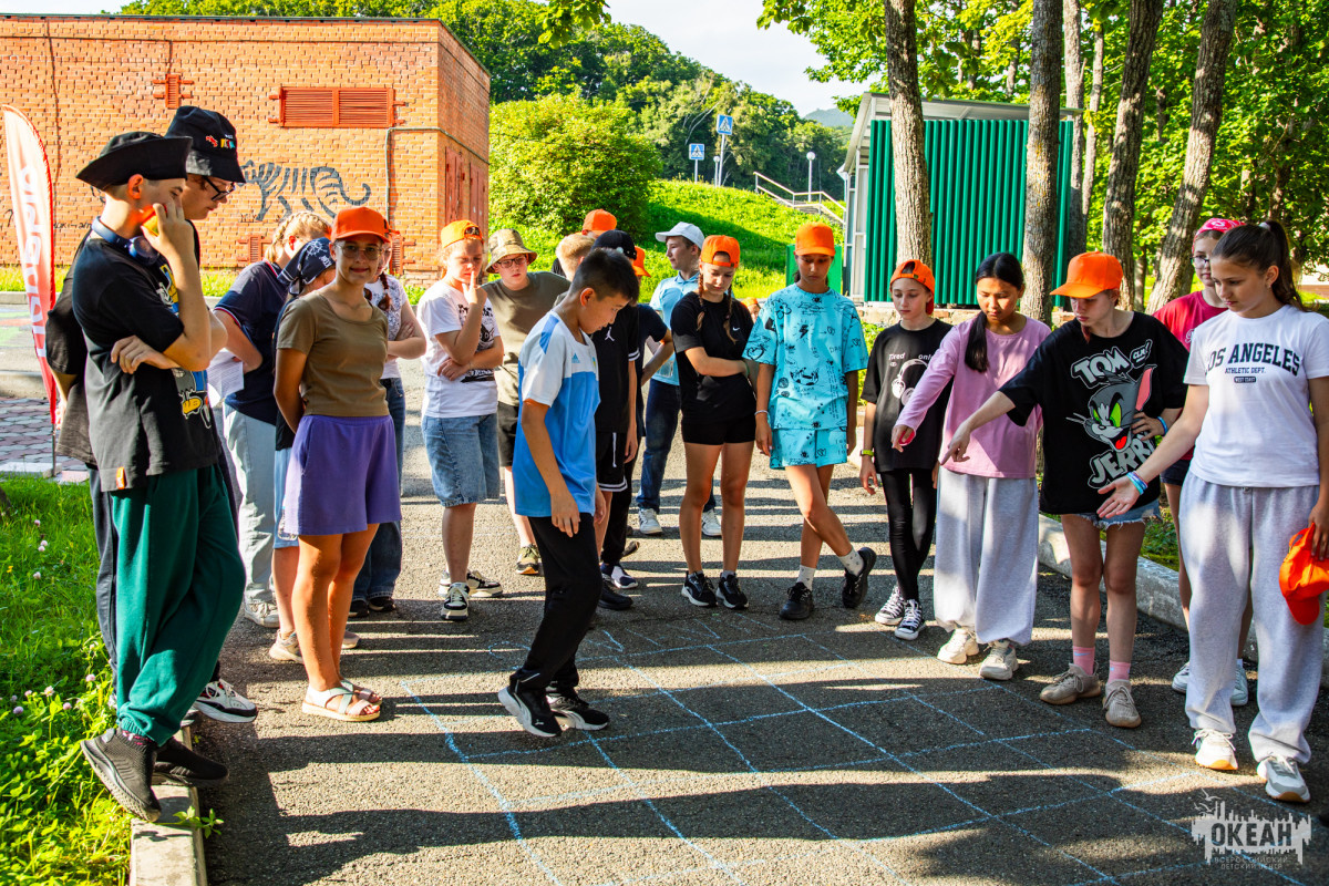 Большие вызовы и крепкая команда: отрядное дело состоялось в ВДЦ «Океан» в рамках программы «Открывай страну»