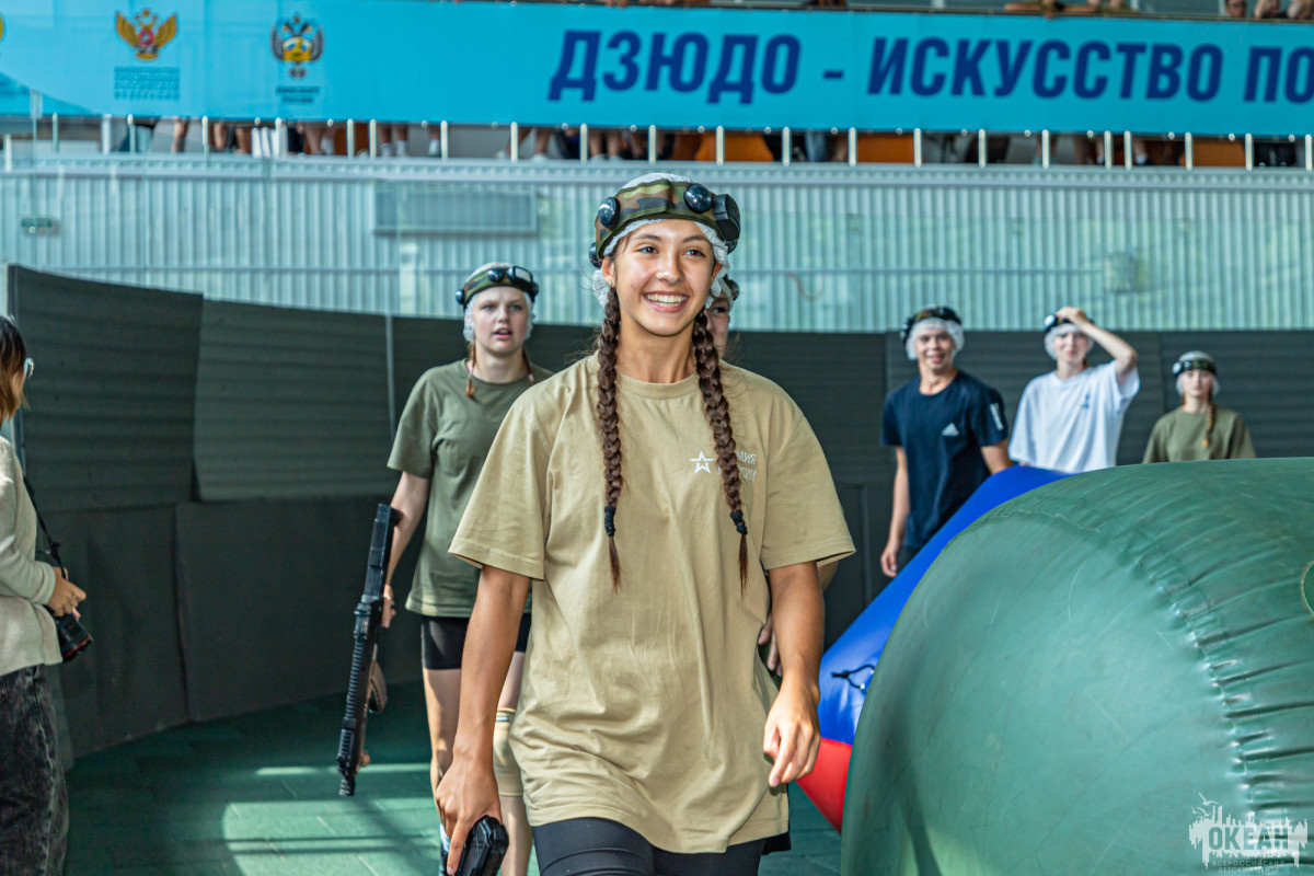 Соревнования по лазертагу прошли в ВДЦ «Океан» в рамках программы «Служить России»