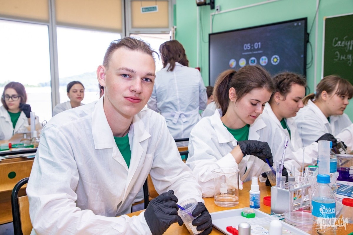 Анонс программы «Вырасти сад в пробирке»