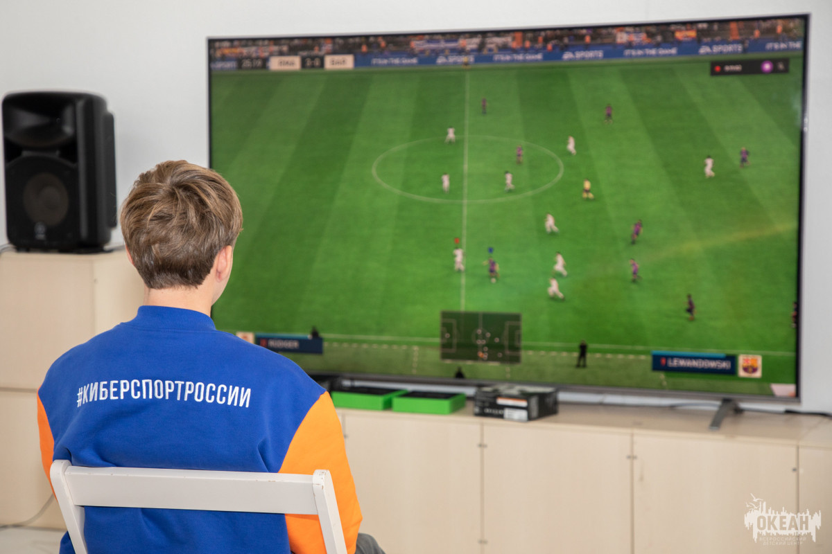 Фиджитал-турнир по мини-футболу в ВДЦ «Океан»: объединение виртуального и реального футбола