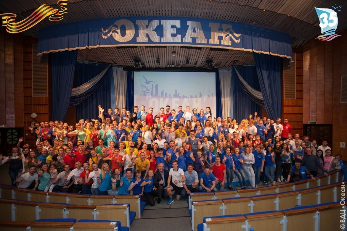 С праздником весны и труда!