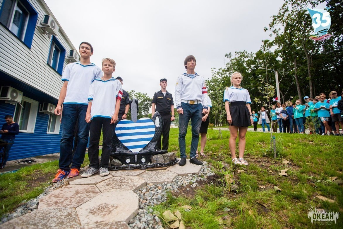 «"Океану" – 35!»: на «Океанской Эскадре» прошло открытие символа дружины