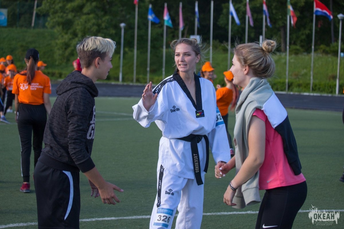 Участники программы «Океанский Олимп» приняли участие в массовой тренировке по тхэквондо