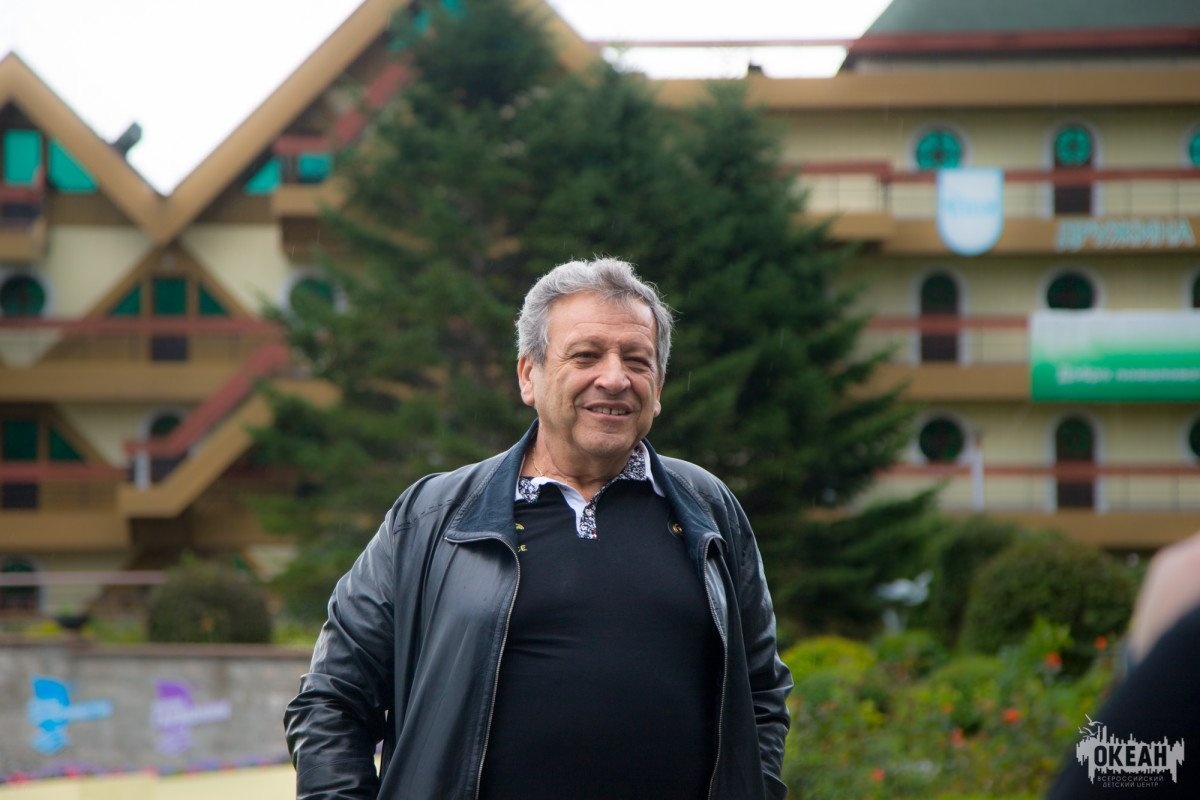 Борис Грачевский: «Сюжеты, снятые в “Океане”, выйдут в октябре»