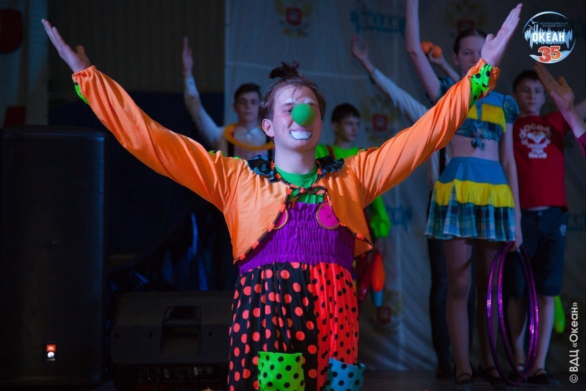 Цирк зажёг огни фестивальной программы!