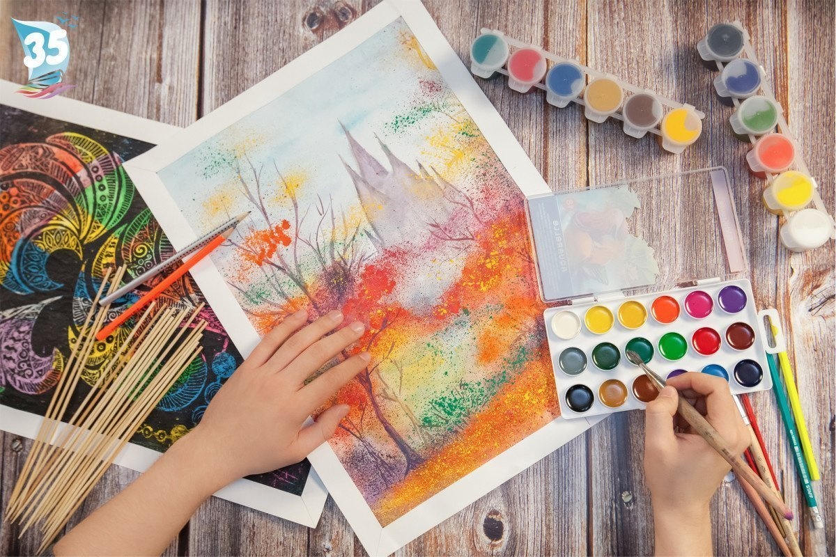 Всероссийский детский центр поздравляет художников с профессиональным праздником!