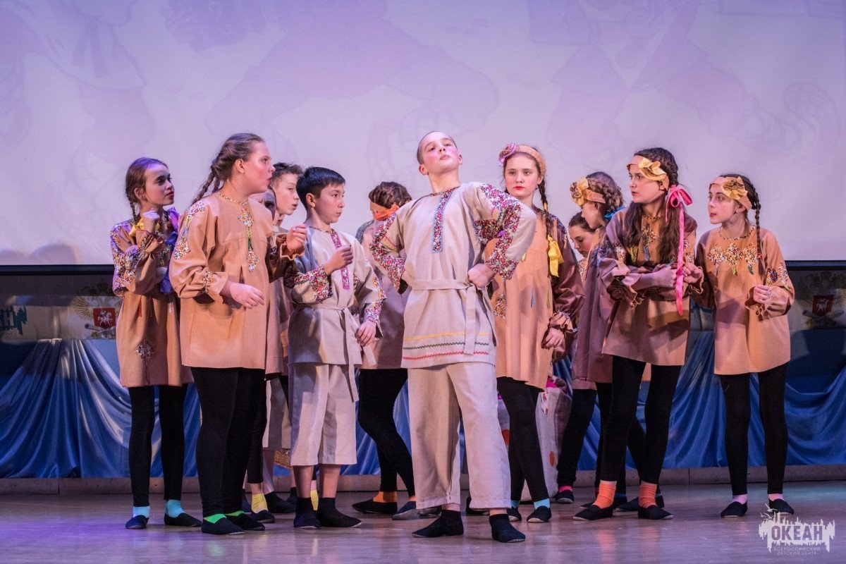 «Океанские подмостки»: первый фестивальный день