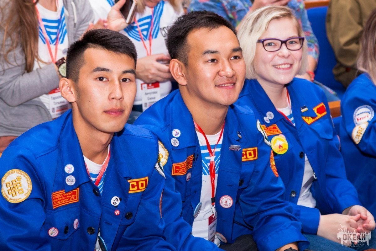 «Океан» поздравляет бойцов студенческих отрядов