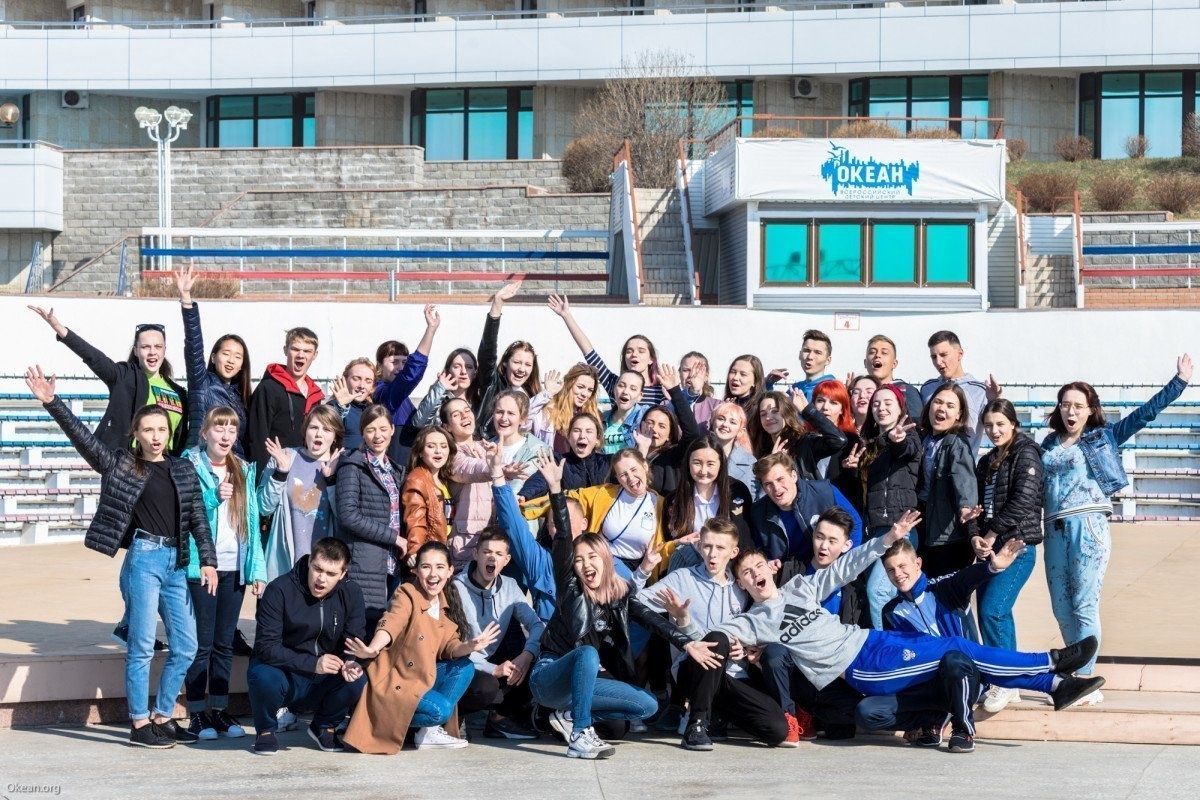 Курс на позитив участников VI смены