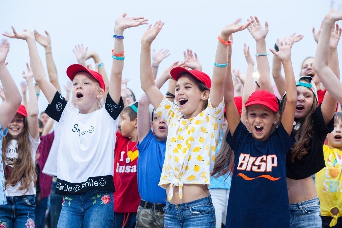 «Город доброго времени» приветливо распахивает двери перед участниками VIII смены