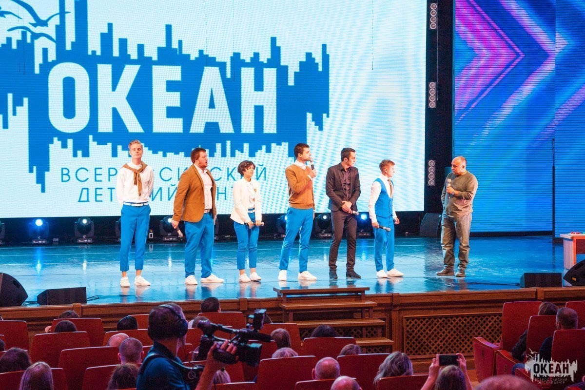 Команда «Океан» – в четвертьфинале Центральной лиги КВН г. Хабаровска