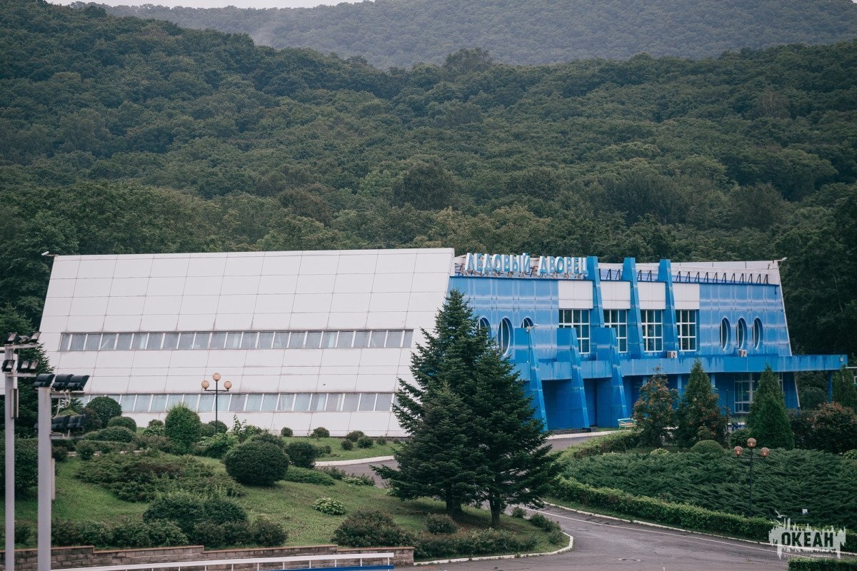 Ледовому дворцу – 12 лет!