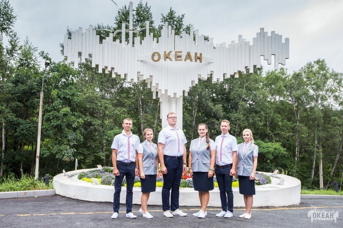 Мост международной дружбы: «Океан» поздравляет «Зубрёнок» с юбилеем!