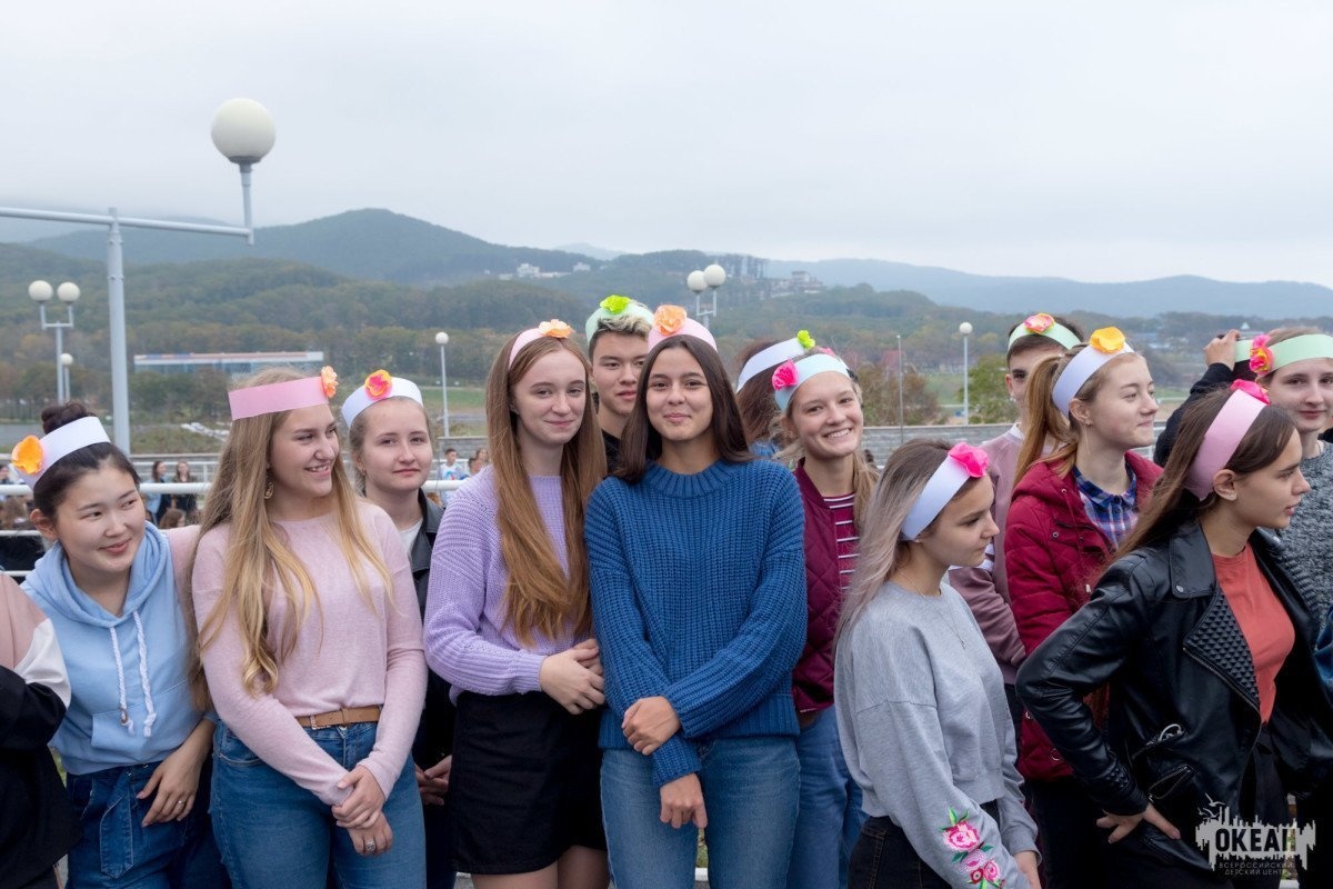 Видеосюжет: в «Океане» завершился заезд детских делегаций 13 смены