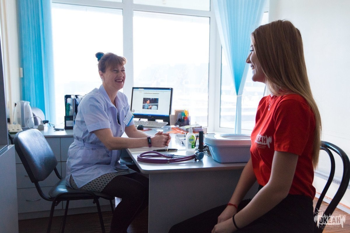 «Океан» поздравляет с днём педиатра!