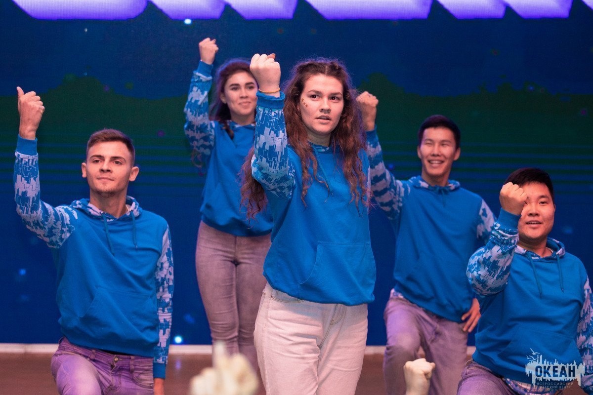 На вечере знакомств океанцы вступили в схватку с искусственным интеллектом