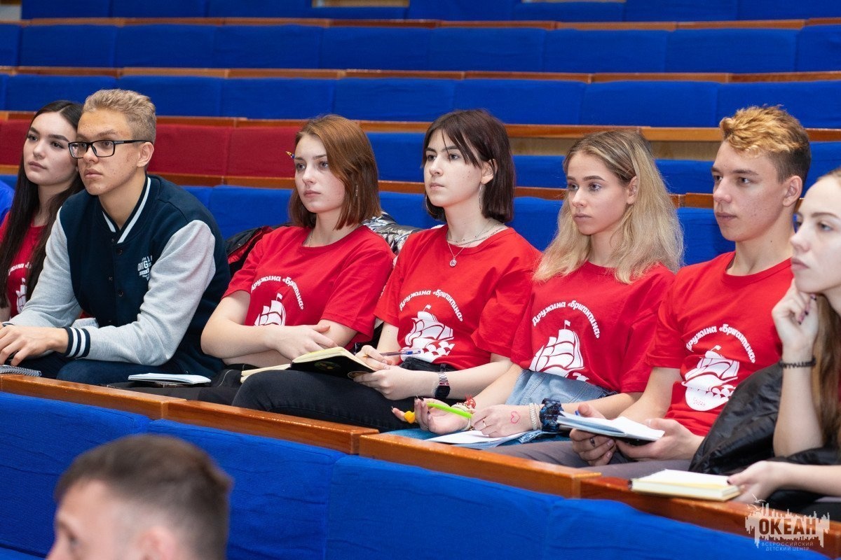 Советники «Бригантины» познакомились с руководителями океанских отделов