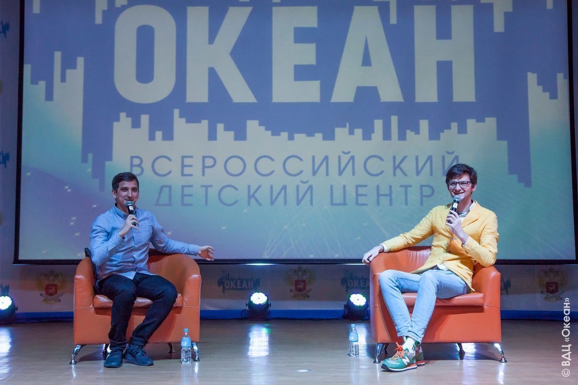 Мир через призму юмора