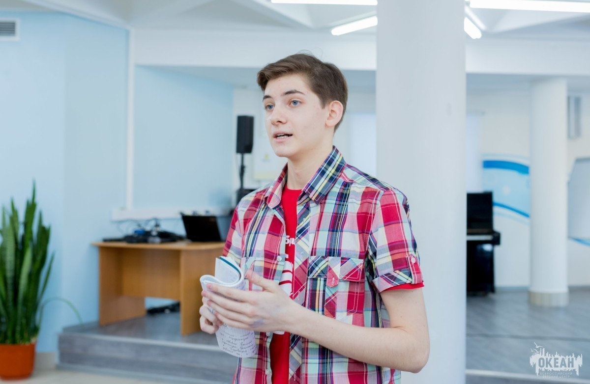 «Российский интеллект»: в детском центре прошли дебаты «Цифровизация и/или интеллект»