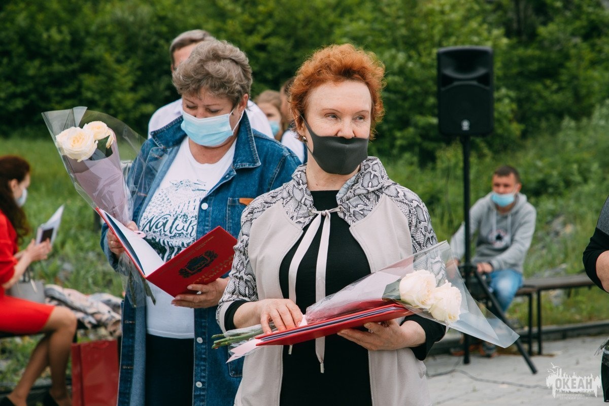 Медицинский персонал ВДЦ «Океан» поздравляют с наступающим профессиональным праздником