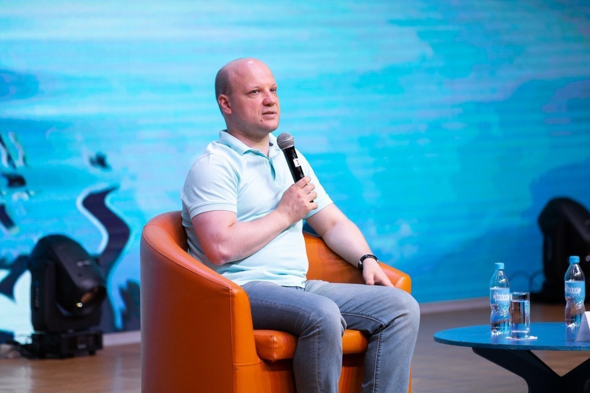 Директор Департамента государственной политики в сфере воспитания, дополнительного образования и детского отдыха Игорь Михеев посетил ВДЦ «Океан»