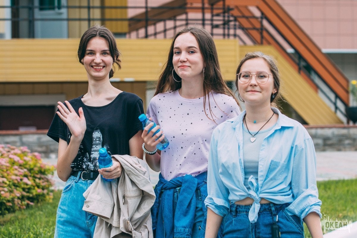 Видеорпеортаж: онлайн-океанцы встретились на первой летней смене