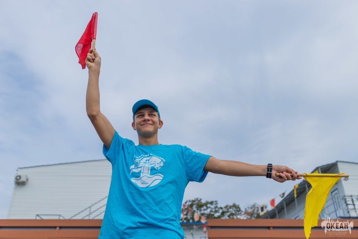 «Море и человек»: на «Океанской Эскадре» продолжается курс «Юный моряк»