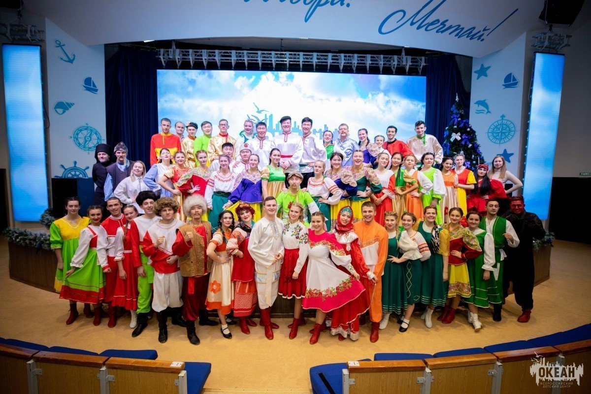 Океанские «Вечера на хуторе близ Диканьки»