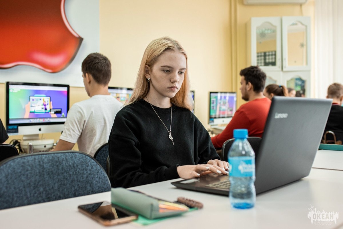 Океанцы стали участниками Всероссийского проекта «Урок цифры»