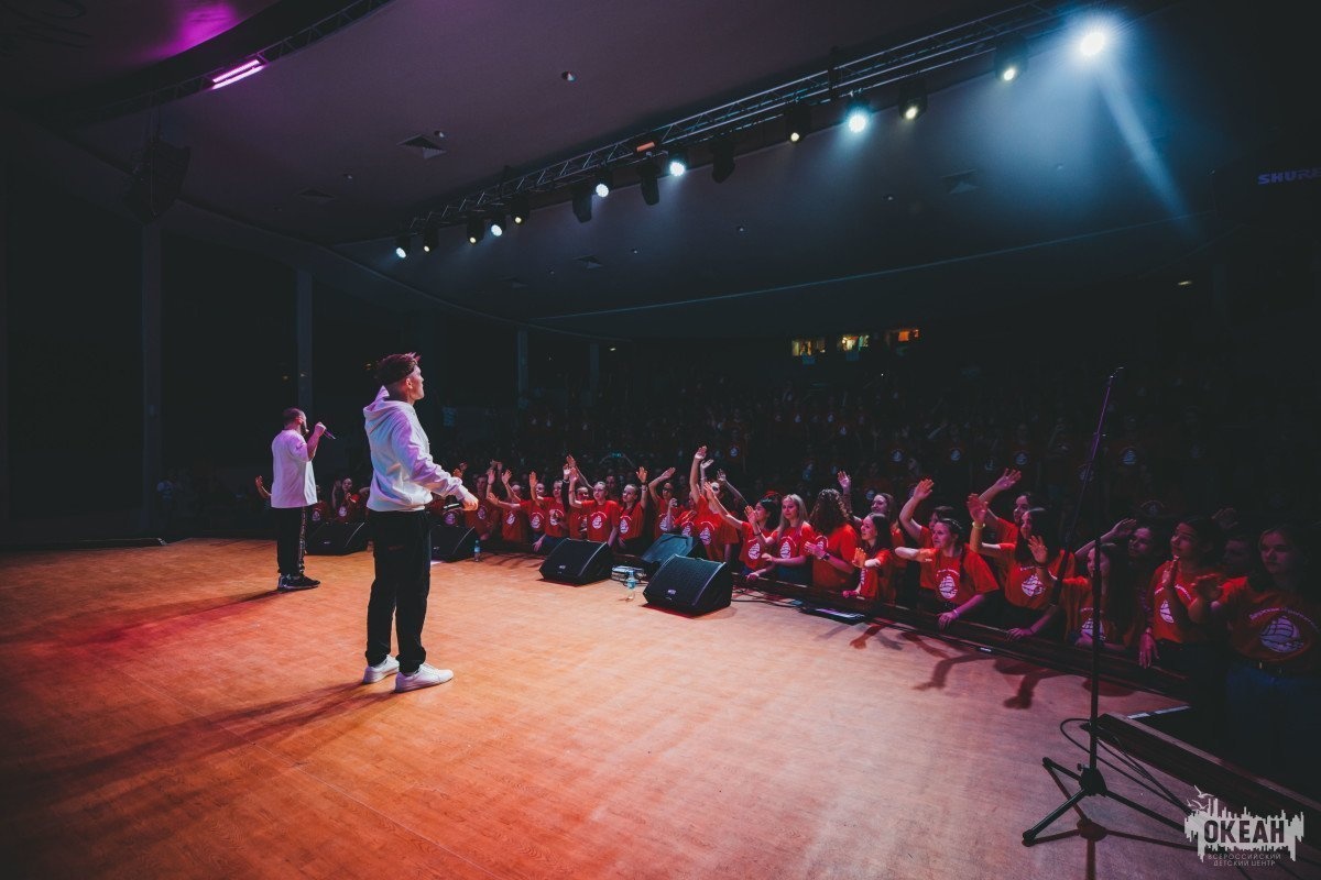 Океанцы приняли в гостях группу «Интонация»