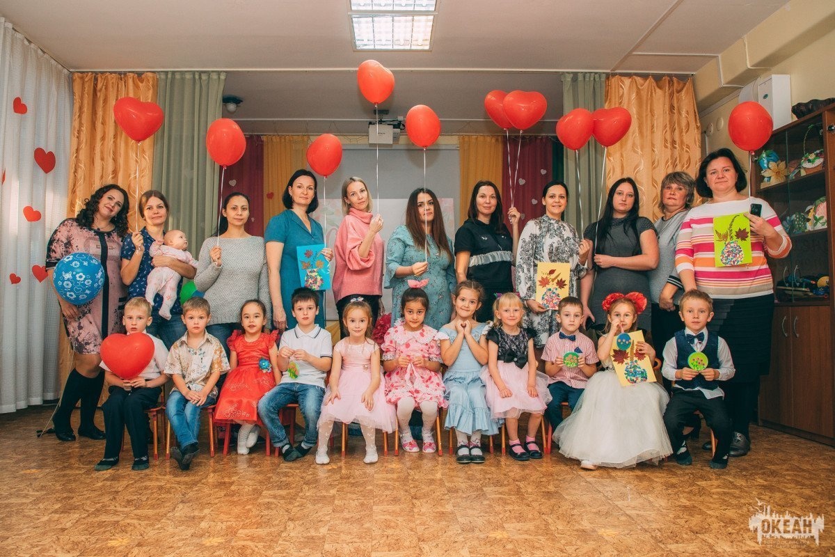 ВДЦ «Океан» поздравляет с Днём матери!